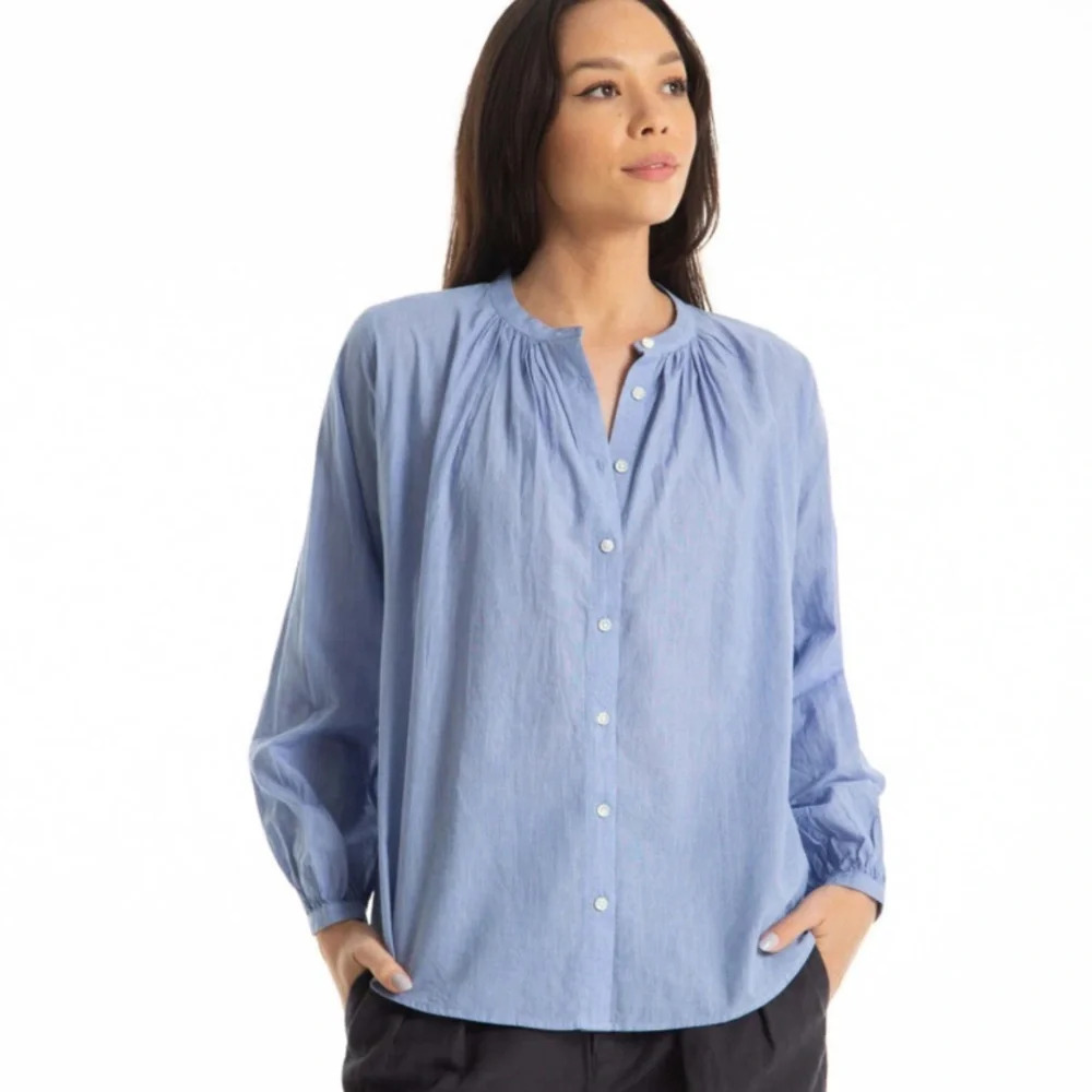 VINCE Lightweight Blue Cotton Button Up Blouse Size XS